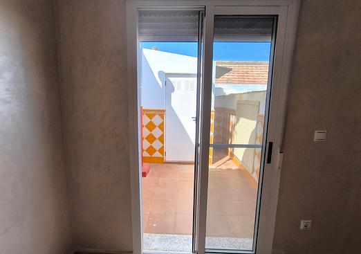 Town house in Algueña