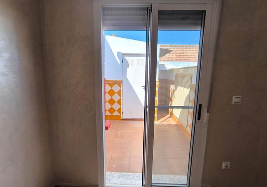 Town house in Algueña