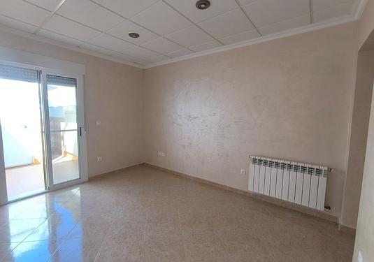 Town house in Algueña