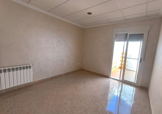 Town house in Algueña
