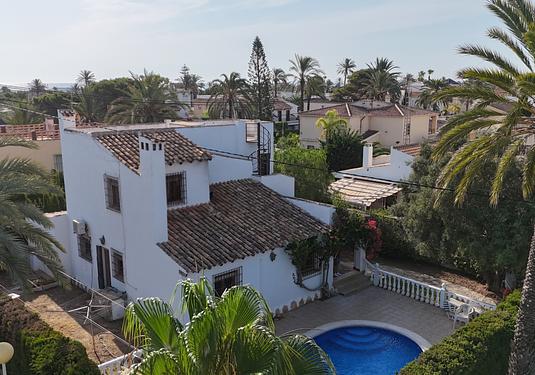 Villa in Cabo Roig