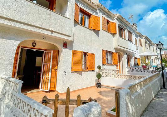 Town house in Orihuela Costa