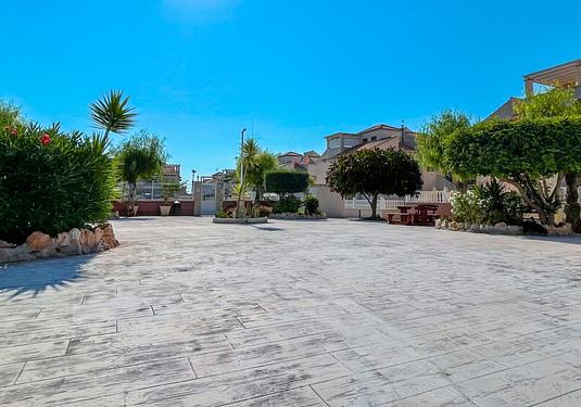 Bungalow in Orihuela Costa