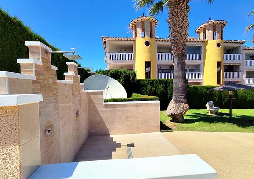 Apartment in Villamartin