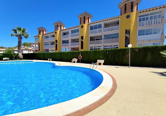 Apartment in Villamartin
