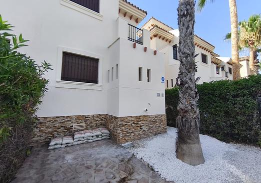Bungalow in La Finca Golf Resort