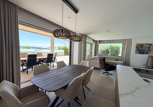 Villa in Benijofar