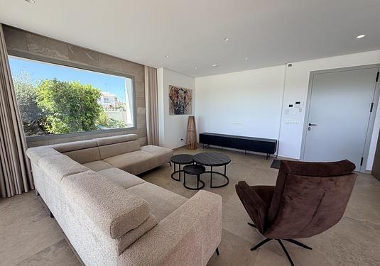 Villa in Benijofar