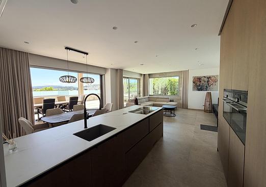 Villa in Benijofar