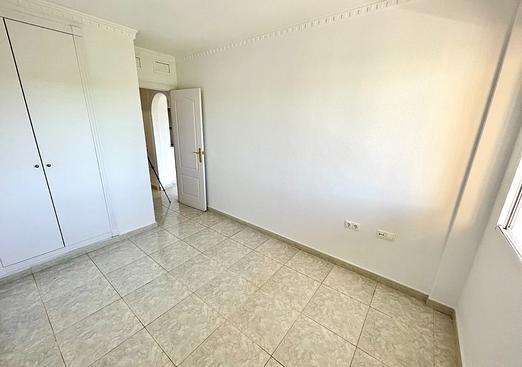 Apartment in Algorfa