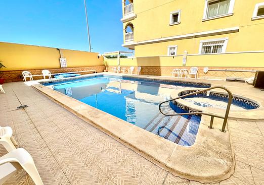 Apartment in Algorfa