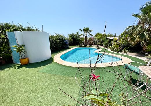 Villa in Daya Nueva