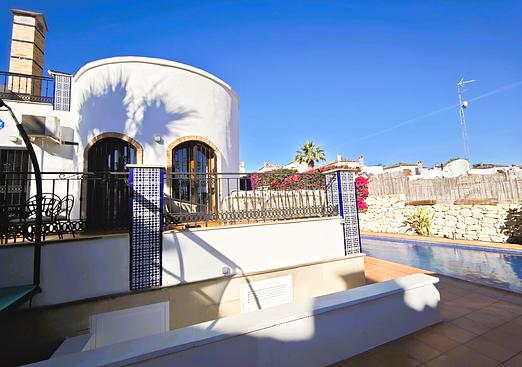 Villa in Algorfa