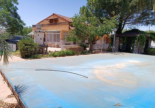 Villa in Yecla