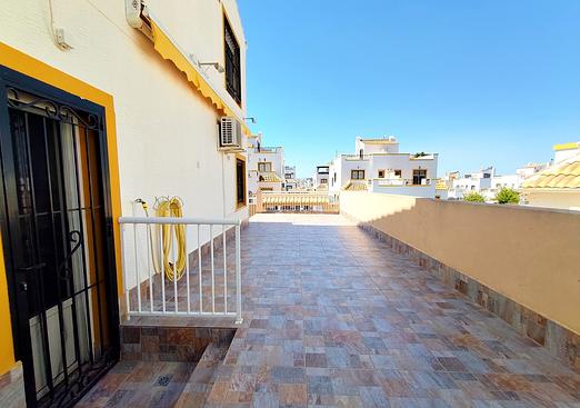 Town house in Los Altos
