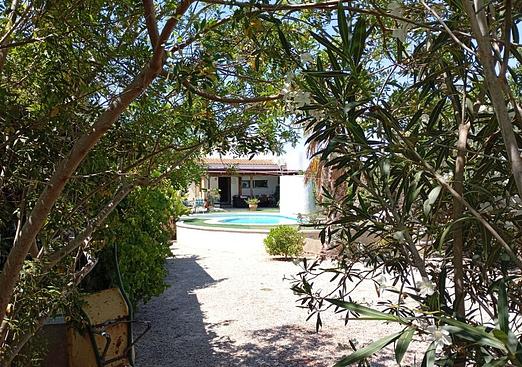 Country house in Daya Nueva