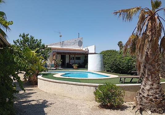 Country house in Daya Nueva