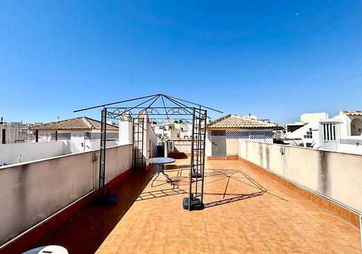 Apartment in Los Altos