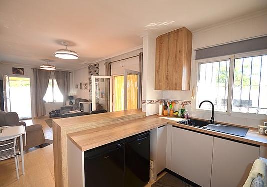 Semi detached in Sucina