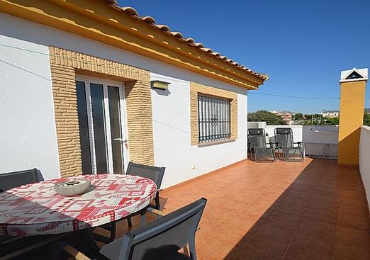 Semi detached in Sucina