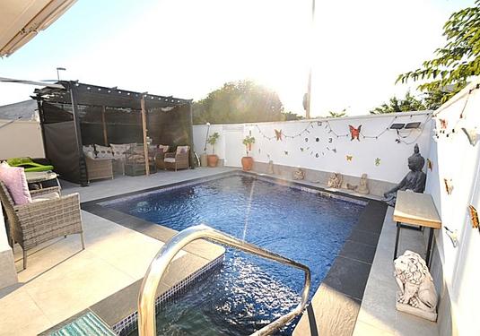 Semi detached in Sucina