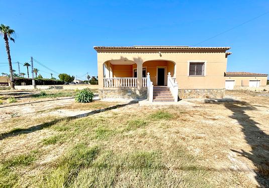 Villa in Catral