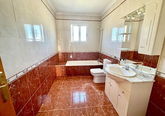 Villa in Catral