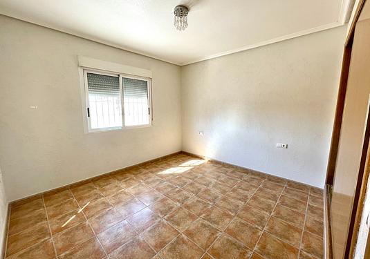 Villa in Catral