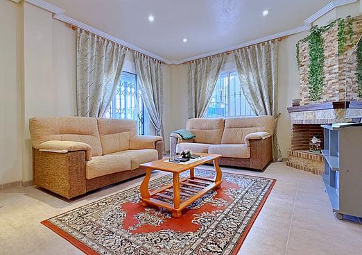 Villa in Orihuela