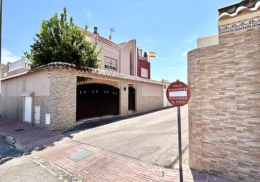 Town house in Los Altos