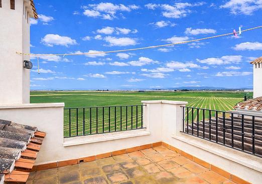 Town house in La Torre Golf Resort