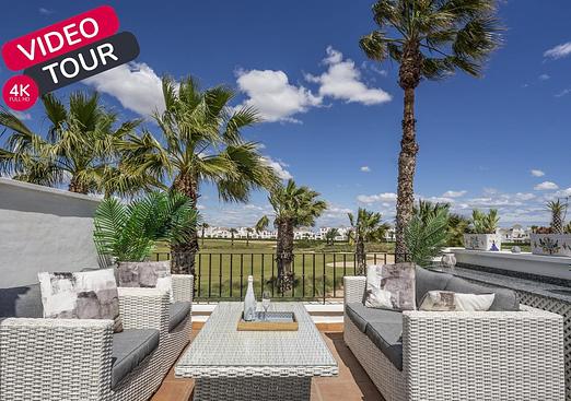 Town house in La Torre Golf Resort