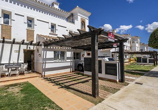 Town house in La Torre Golf Resort