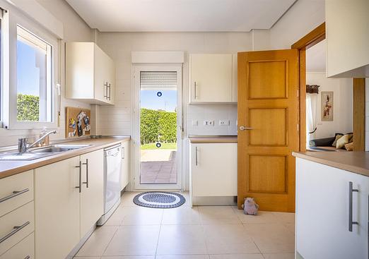 Villa in La Torre Golf Resort