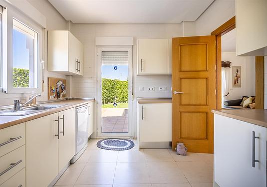 Villa in La Torre Golf Resort