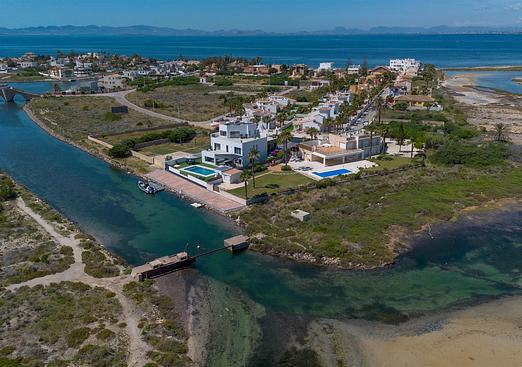 Villa in La Manga del Mar Menor