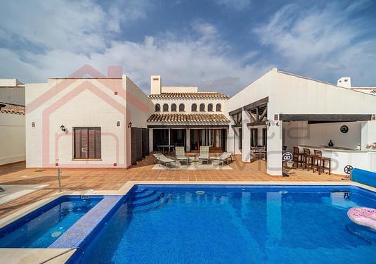 Villa in El Valle Golf Resort
