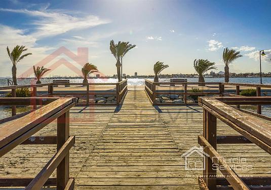 Apartment in Los Alcazares