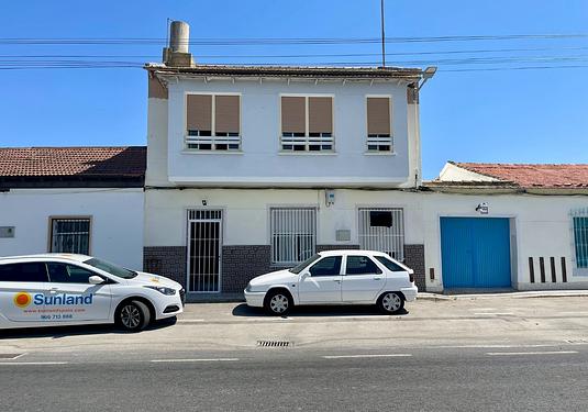 Town house in Almoradi