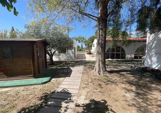Country house in Elda