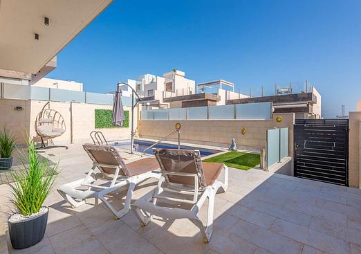 Villa in Orihuela Costa
