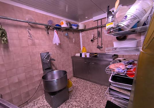 Commercial in Yecla