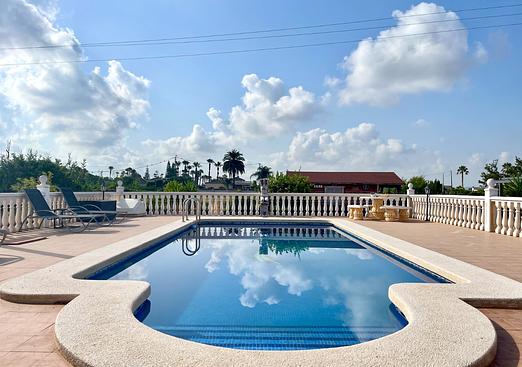 Villa in Catral