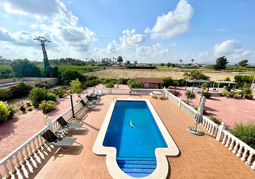 Villa in Catral