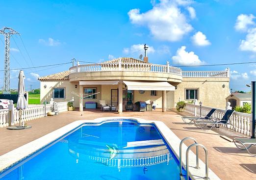 Villa in Catral