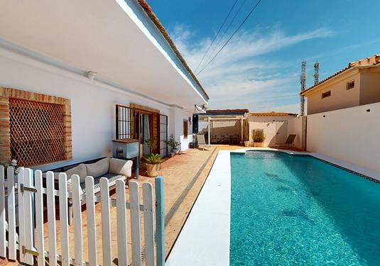 Villa in Los Alcazares