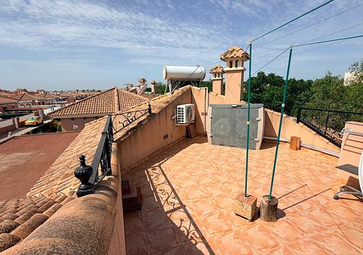 Villa in Los Montesinos