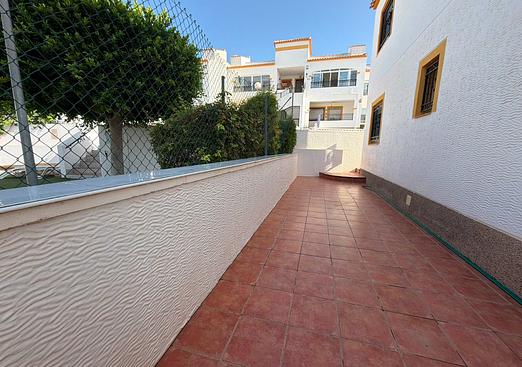 Apartment in Vistabella Golf Entre Naranjos