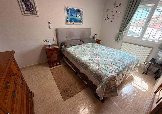 Villa in Los Montesinos