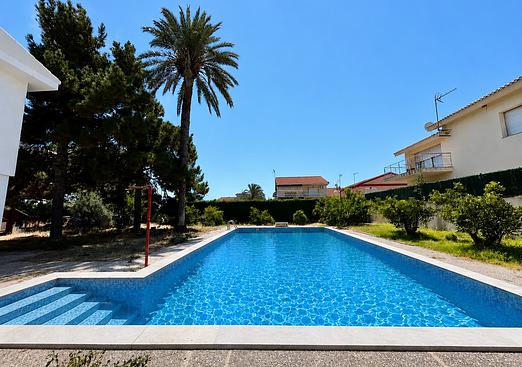 Villa in Santiago de la Ribera